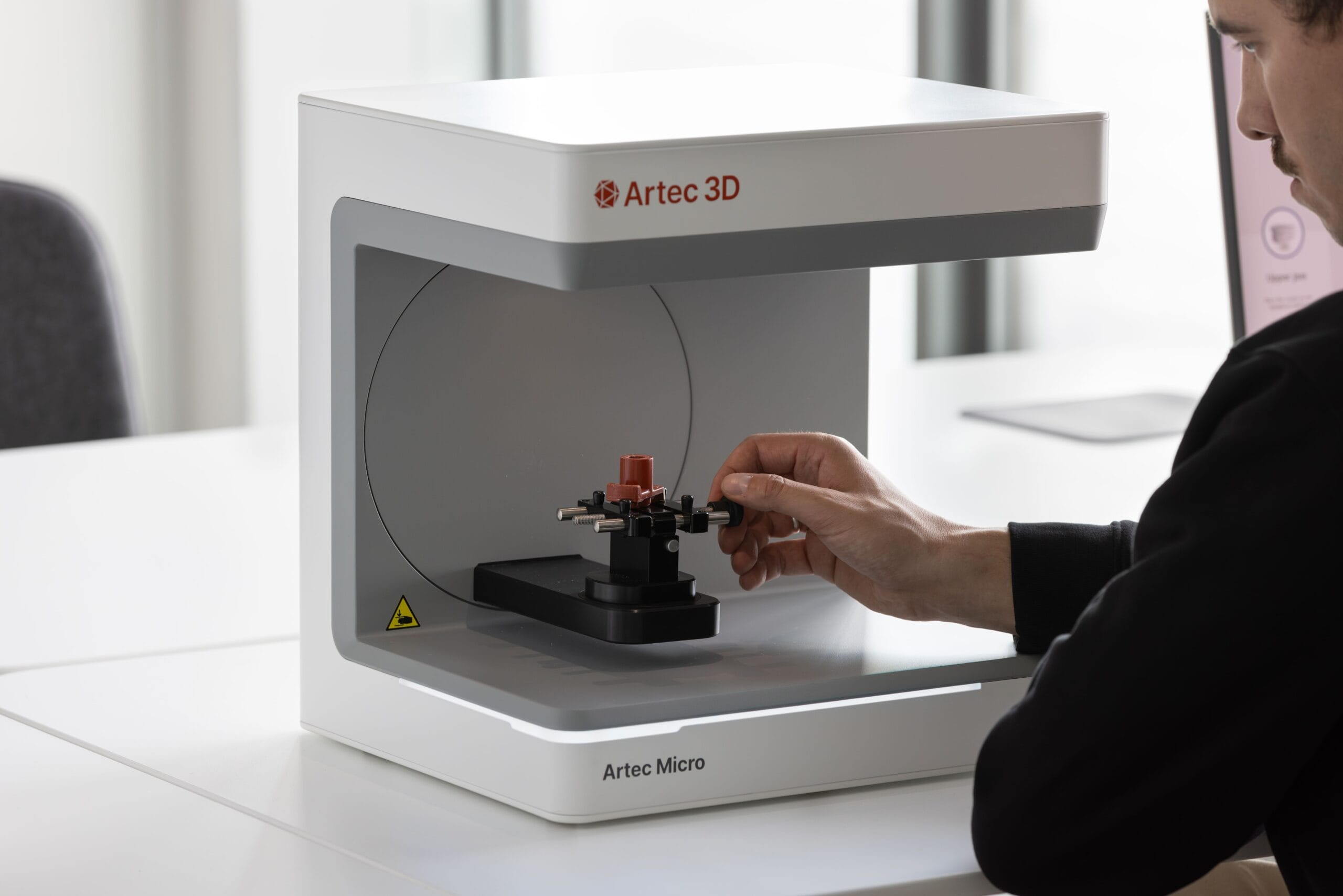 Artec Micro stolni 3D skener za male objekte visoke preciznosti